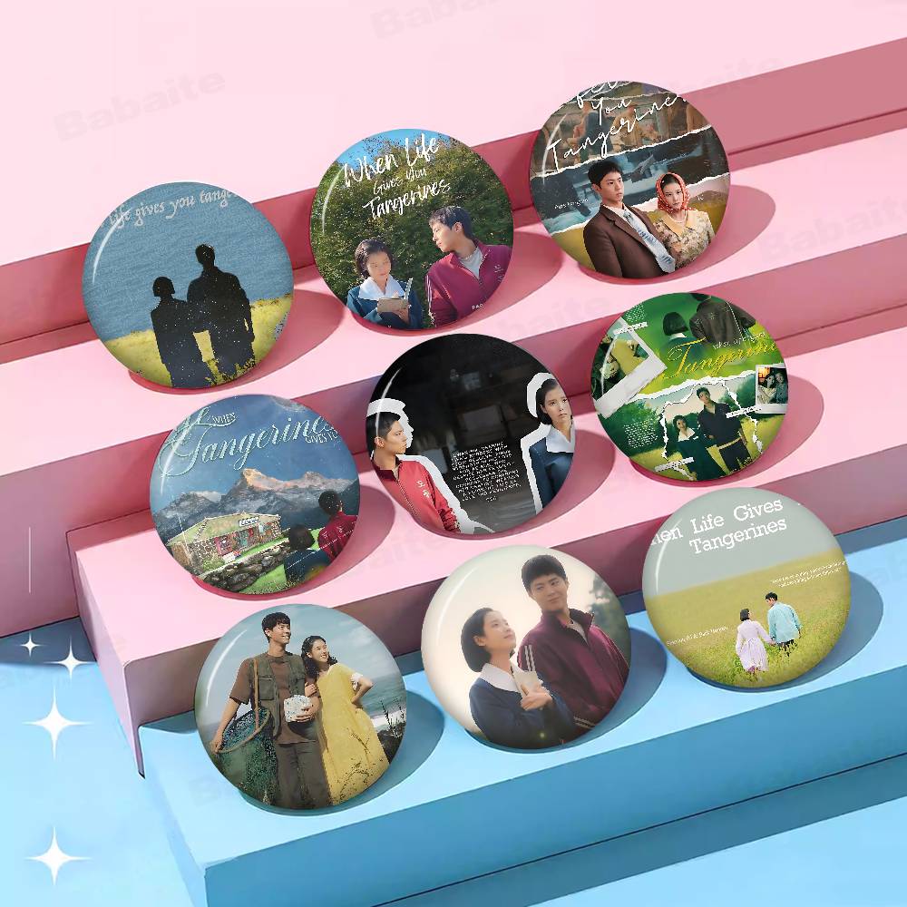 Korean Lifestyle & Kids Boutique Photos - Broches de mandarina para TV coreana