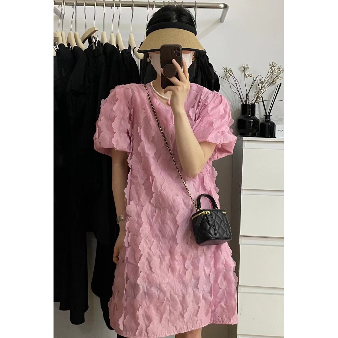 Korean Lifestyle & Kids Boutique Photos - Vestido Floral con Mangas Abullonadas Estilo
